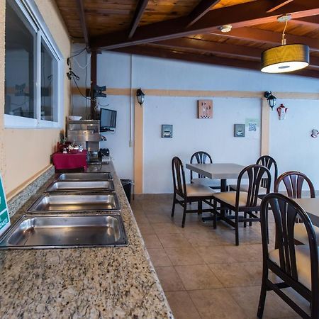 Del Marques Hotel And Suites グアダラハラ エクステリア 写真