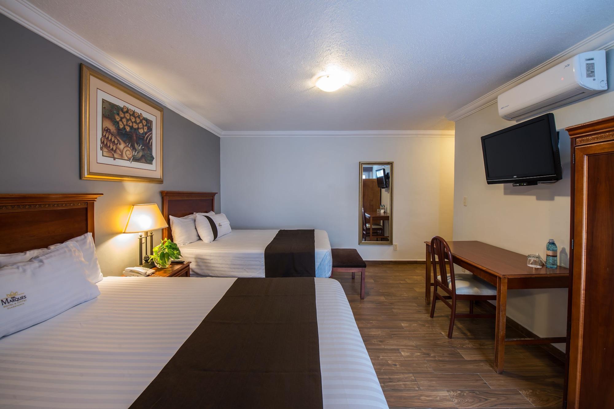 Del Marques Hotel And Suites グアダラハラ エクステリア 写真